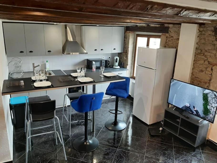 T3 Hyper-Centre Au Calme Tout Equipe Parking Prive Lägenhet Castres  Exteriör bild