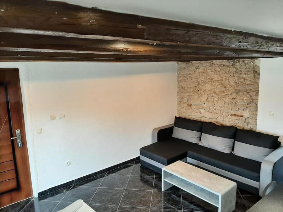 T3 Hyper-Centre Au Calme Tout Equipe Parking Prive Lägenhet Castres  Exteriör bild